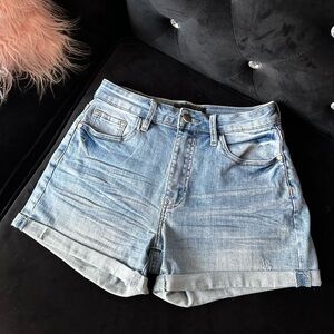 Fashion Nova shorts sz M